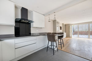 Photo 16- click for photo gallery